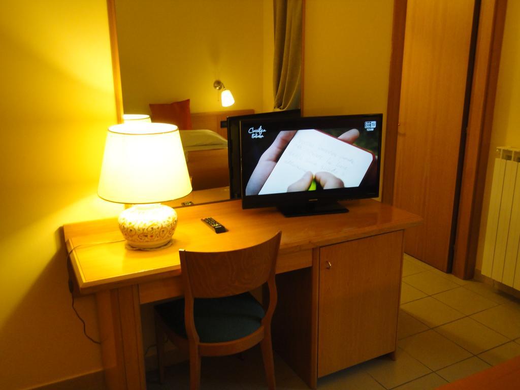 Hotel Arimannia Caramanico Terme Exterior photo